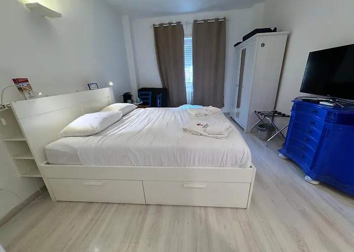 Tiburtina Suites, Pensjonat