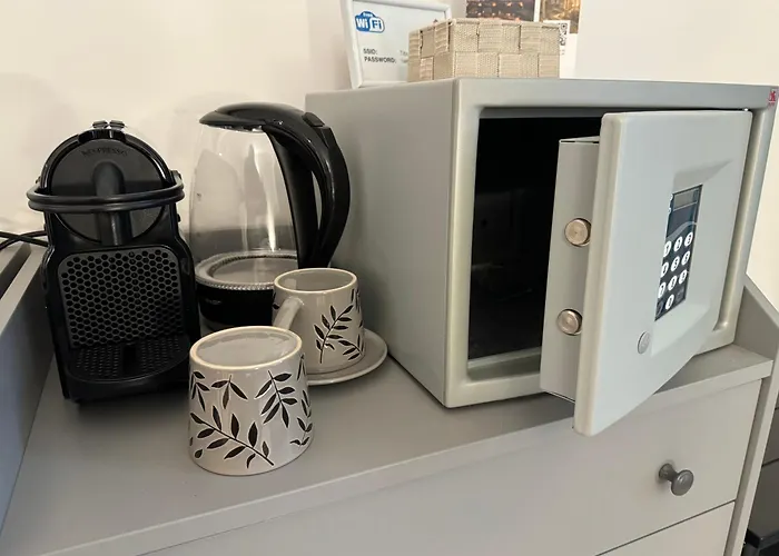 Tiburtina Suites, Pensjonat 3*