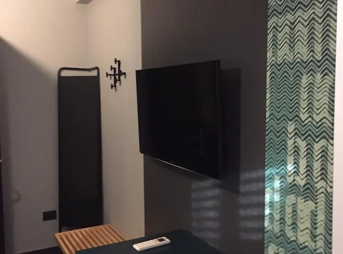 Tiburtina Suites, Pensjonat Rzym