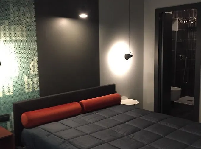 Tiburtina Suites,